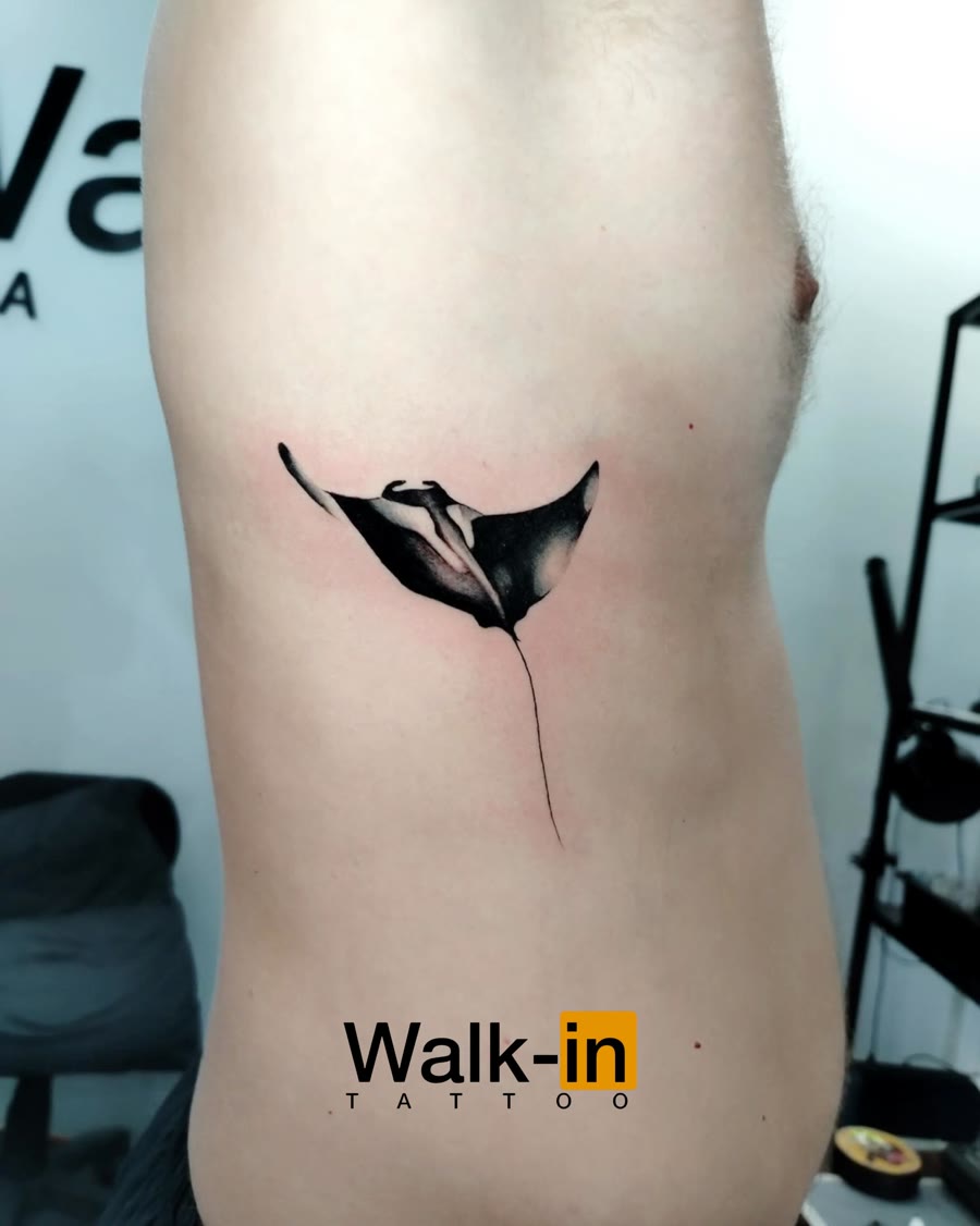 Manta ray, Island inspired tattoo